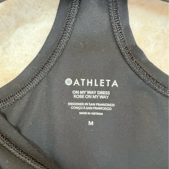 ATHLETA Om My Way Racerback Athletic Dress in Black, size M - Picture 7 of 11